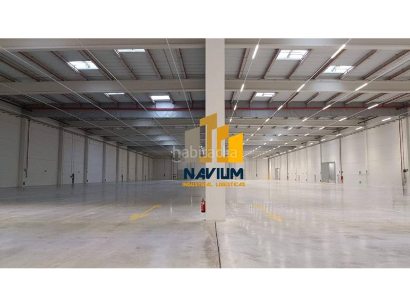 Foto 608704b7-c3d3-4860-a4d9-8698f003ebc8. Alquiler nave industrial navium alquila módulo logístico módulos m1m2 de 38.937 m2 en toledo referencia sur499m1m2 en Seseña