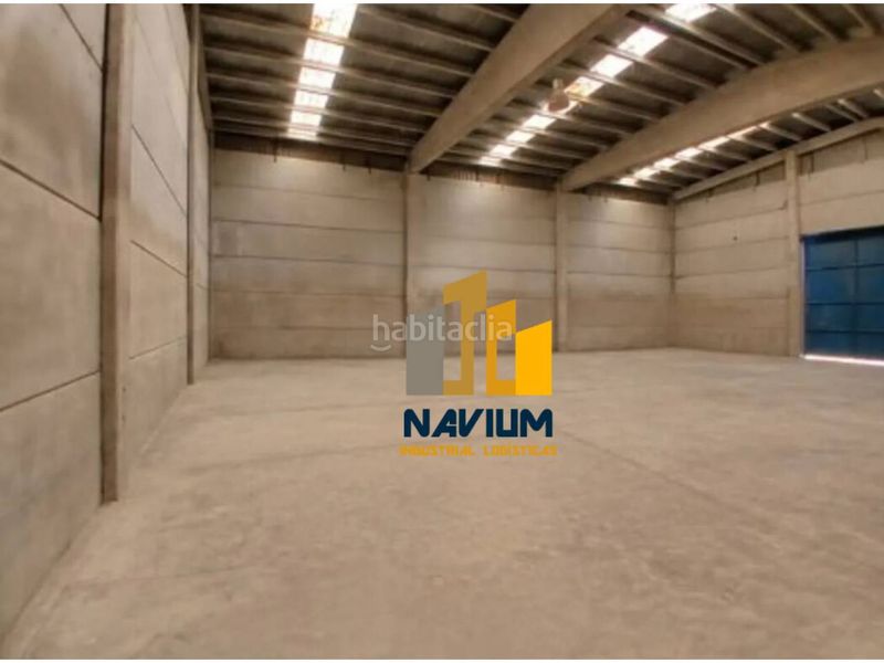 Foto 3fbe6b01-fc4f-4168-9fc4-3b0acab9c8de. Nau industrial a Daganzo de Arriba