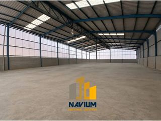 Fabrikhalle in Daganzo de Arriba. Navium vende conjunto industrial en daganzo.