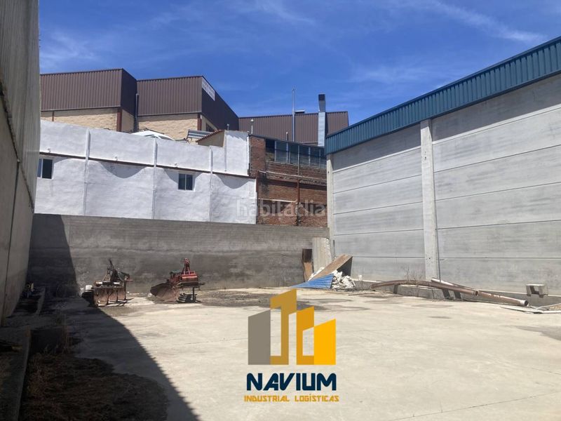 Foto d6a4d1fb-d6cf-4382-9f72-99dcca13b98a. Nau industrial a Daganzo de Arriba
