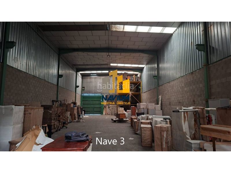 Foto 5d938f91-e674-41f7-8bba-45d0cf56c359. Nau industrial a Seseña nuevo Seseña