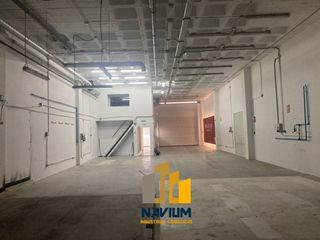 Miete Fabrikhalle in Zona Industrial. Navium alquila excelente nave en polígono cerrado y vigilado.