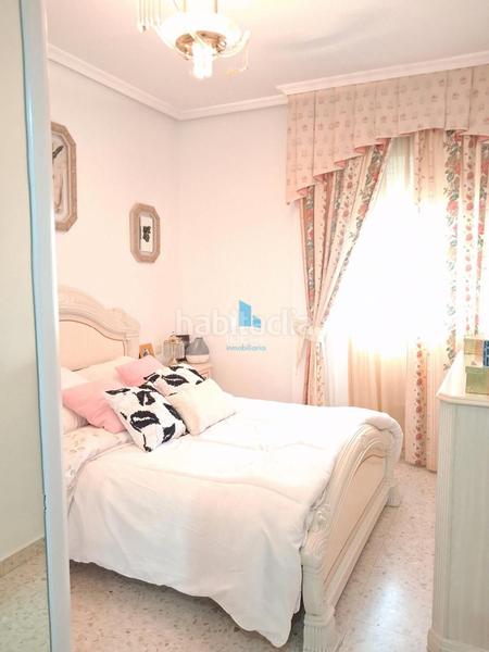 Foto 2595fd4e-f47f-40cf-8a5d-8b82ff48e635. Flat with heating parking in Don Benito