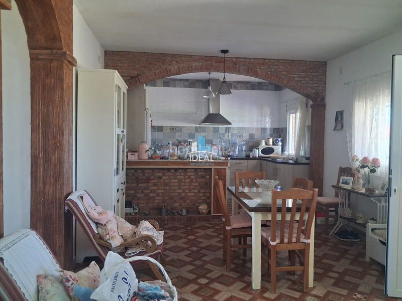 Foto 1625b038-ce86-469f-8c0a-61a71ce3c56e. Casa amb calefacció a Don Benito
