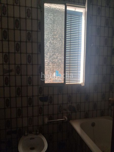 Foto aa23901a-bb6f-486b-91fb-17d6133254f3. Casa amb aparcament a Don Benito