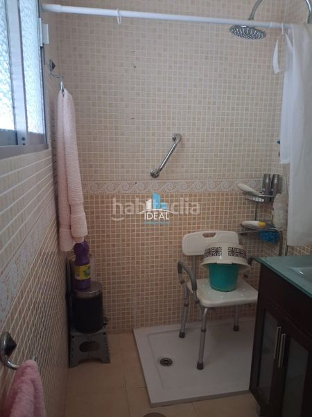 Foto c0e48650-36a9-4190-9b05-290518a21058. Casa amb aparcament a Don Benito