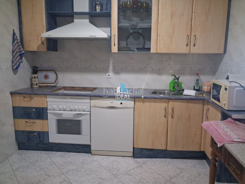 Foto a05477a9-41c9-47b1-8231-699c04a7ad46. Casa amb aparcament a Medellín