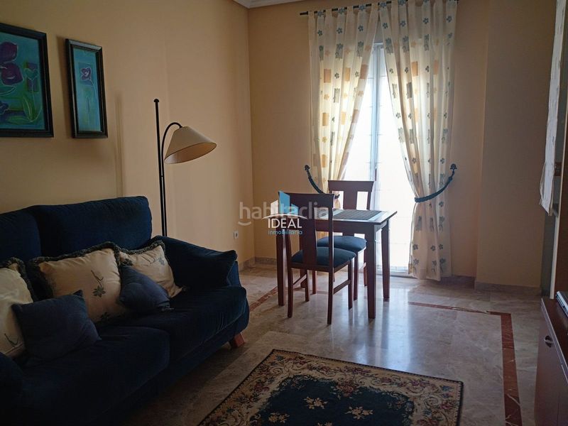 Foto a0ff5655-0769-4e37-ba40-397c819f1445. Pis amb calefacció aparcament a Don Benito