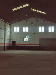 Bâtiment à usage industriel à Don Benito. Nave industrial en venta en don benito, con 450 m2 y 1 aseos.