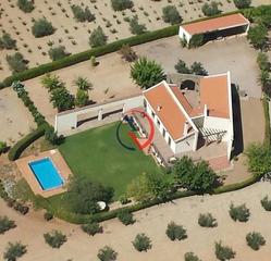 Xalet a Villafranca de los Barros. Impresionante  chale a 7 km de villafranca