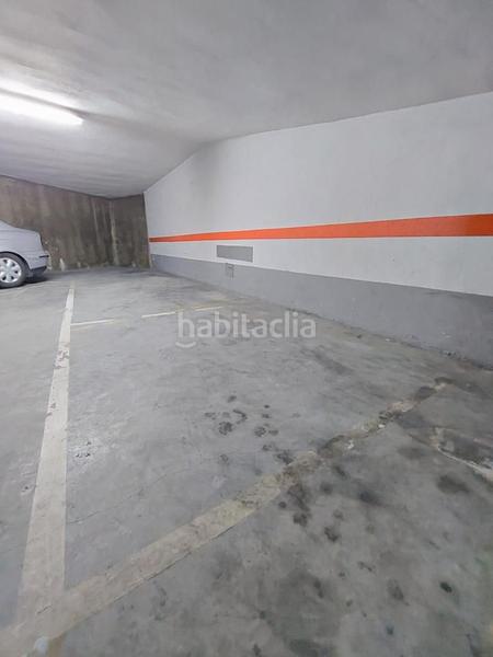 Foto 7fca70ab-4a2a-4323-9662-1d1ef05533ab. Parking coche plaza de garaje amplia de 6,80m de largo donde 4.45m tiene más de 2 metros de altura y 2,35m va en descenso hasta el 1,5m de altur en Gijón