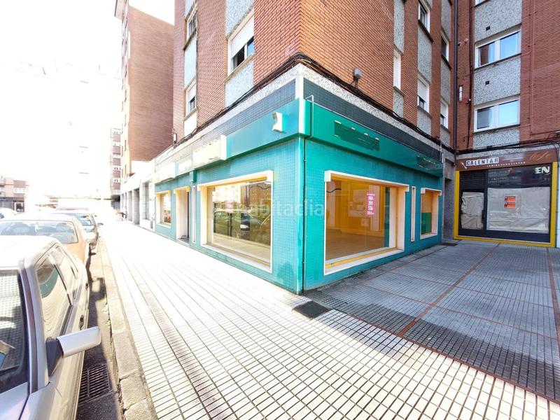 Foto ff7c7533-4b19-48b0-a1d2-fa7c4dada46d. Rent business premise in nuevo Gijón Gijón