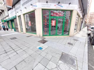 Location Local commercial à Laviada. Local en evaristos