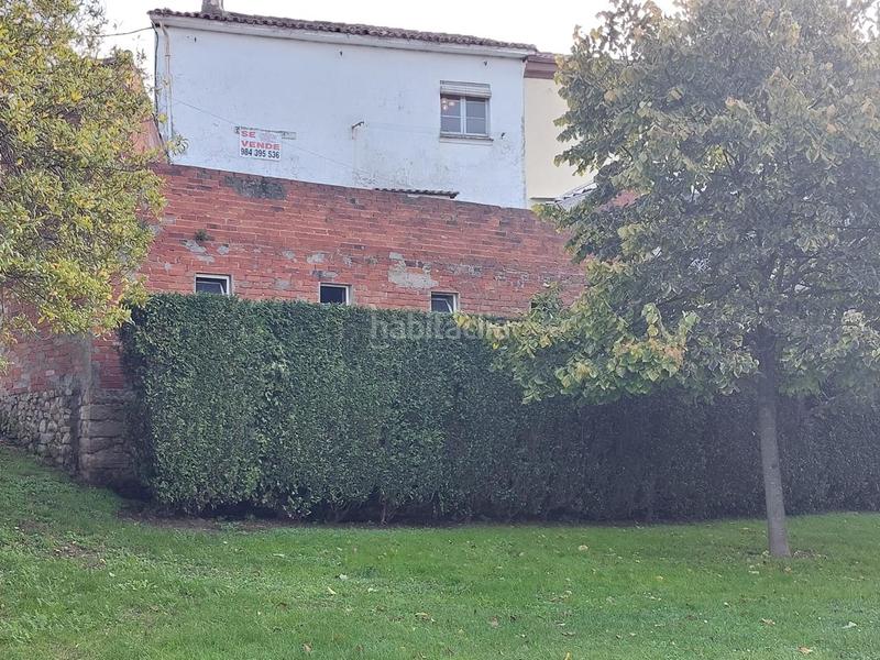 Foto c8c235bb-913b-40e8-b6fc-aefef33b59fc. Casa a Llaranes Avilés