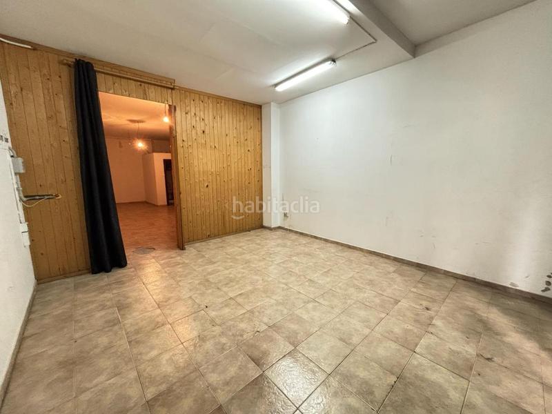 Foto 076e792e-4a2a-49d5-9e14-a51dc9045f36. Alquiler local comercial local en calle tineo en Laviada Gijón