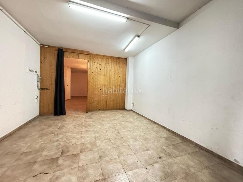 Foto 631927d5-e71a-4d63-9424-aef72d12403a. Alquiler local comercial local en calle tineo en Laviada Gijón