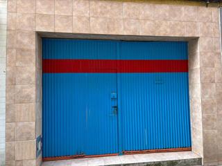 Lloguer Local Comercial a Laviada. Local en calle tineo