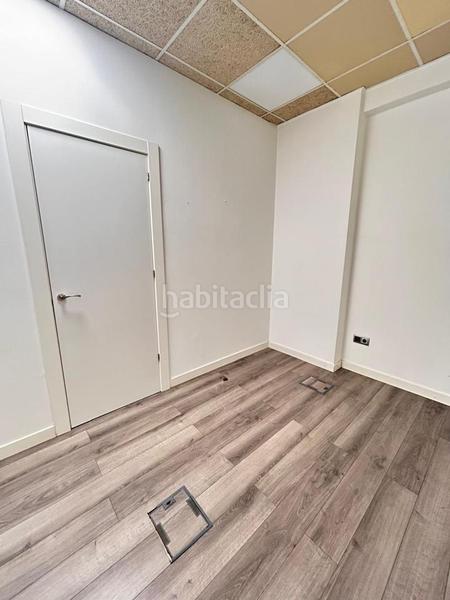 Foto dac02513-c611-4526-8b41-95559d23a2e3. Alquiler local comercial en Laviada Gijón