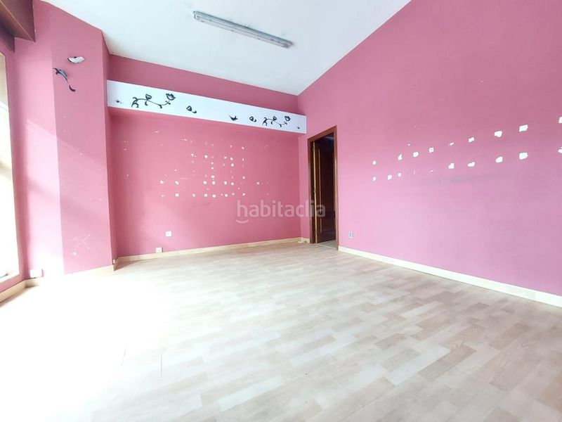 Foto da387562-5b83-409d-8564-2661a8cdd838. Business premise in El Polígono Gijón