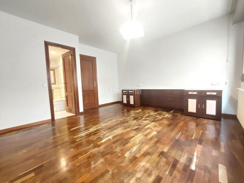 Foto aaf7da59-80db-46f6-8580-ee48e4d92ca2. Appartamento con riscaldamento parcheggio in nuevo Gijón Gijón