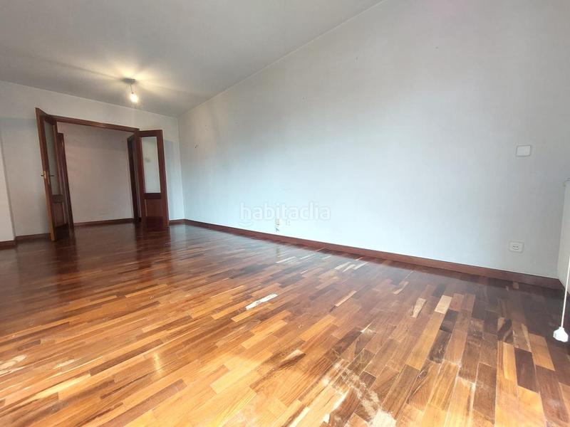 Foto fec73c1c-f810-4401-91a9-5f0193a9816f. Appartamento con riscaldamento parcheggio in nuevo Gijón Gijón