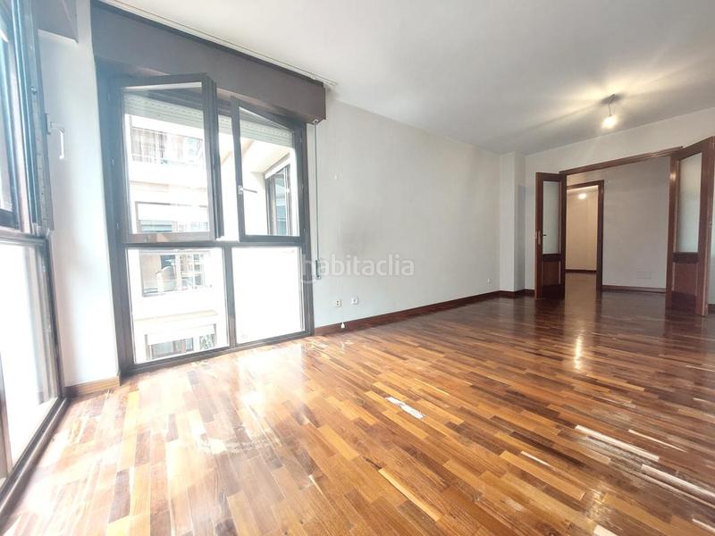 Foto abbdc30f-c23c-44ea-8a3a-6bb61e7b2b8c. Appartement avec chauffage parking dans nuevo Gijón Gijón
