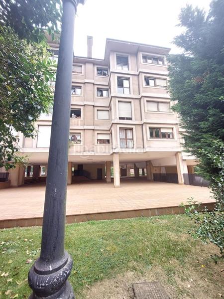 Foto 70bd2aca-e5d7-4f44-9980-a9af5ea67052. Piso en nuevo Gijón Gijón