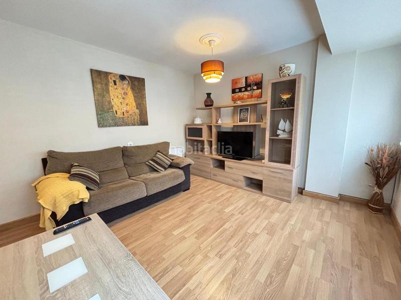 Foto 0b14c05b-c752-41c0-9804-44b5946caf0a. Piso  en venta en zona jesuitaspryca en Ceares Gijón