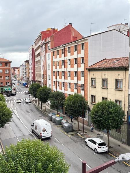 Foto a0ea3280-7645-4a58-85e0-ab290e2600c0. Piso  en venta en zona jesuitaspryca en Ceares Gijón