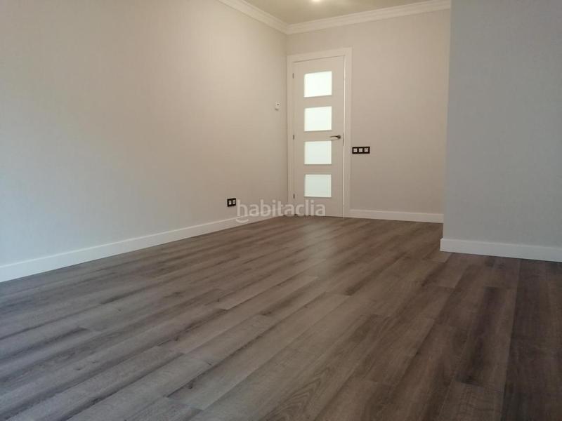 Foto 84f4cdb0-14e1-4bd4-b341-00474a4b5d2b. Rent flat with heating in Ceares Gijón