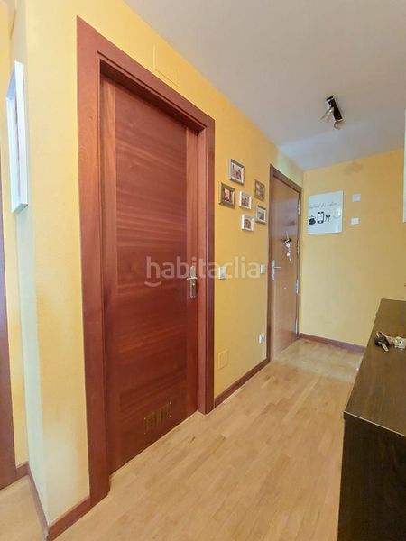 Foto 301bf428-d37e-4997-babe-e208fbcdc55f. Pis amb calefacció aparcament a Jove Gijón