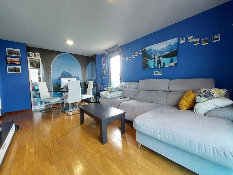 Foto 86a194e4-3871-48de-8be0-f2fa48119581. Pis amb calefacció aparcament a Jove Gijón