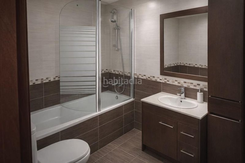 Foto 87b47b1c-3f19-4356-a88c-29672307242e. Pis amb calefacció aparcament a Jove Gijón