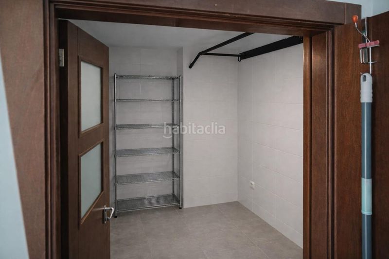 Foto 95c40889-1689-404a-8f5e-e65a7a8982f5. Pis amb calefacció aparcament a Jove Gijón