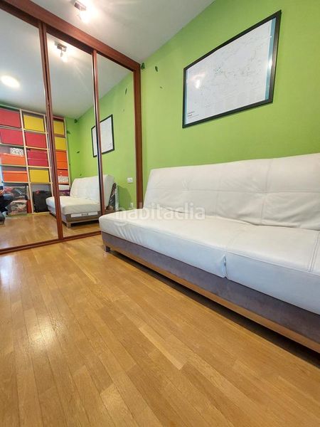 Foto b043c95e-9933-4bc8-a4a7-694f15366fc3. Pis amb calefacció aparcament a Jove Gijón