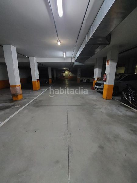 Foto c6675692-f90e-4ff9-b9e9-5c2917a0b776. Pis amb calefacció aparcament a Jove Gijón