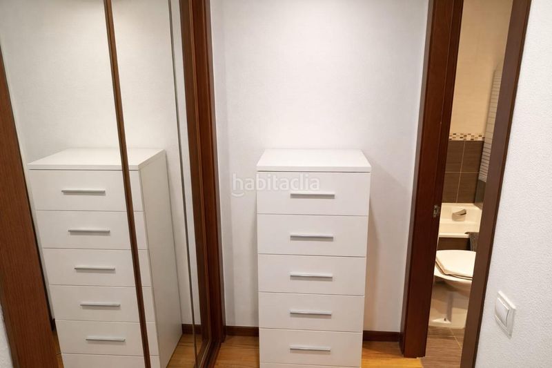Foto d64b1454-d996-4797-aa67-b2f28eba25d2. Pis amb calefacció aparcament a Jove Gijón