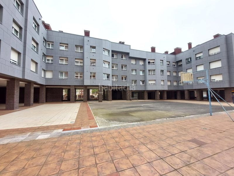 Foto 2da343ff-db7d-42a9-acb6-3ca634c45928. Pis amb calefacció aparcament a Perchera Gijón