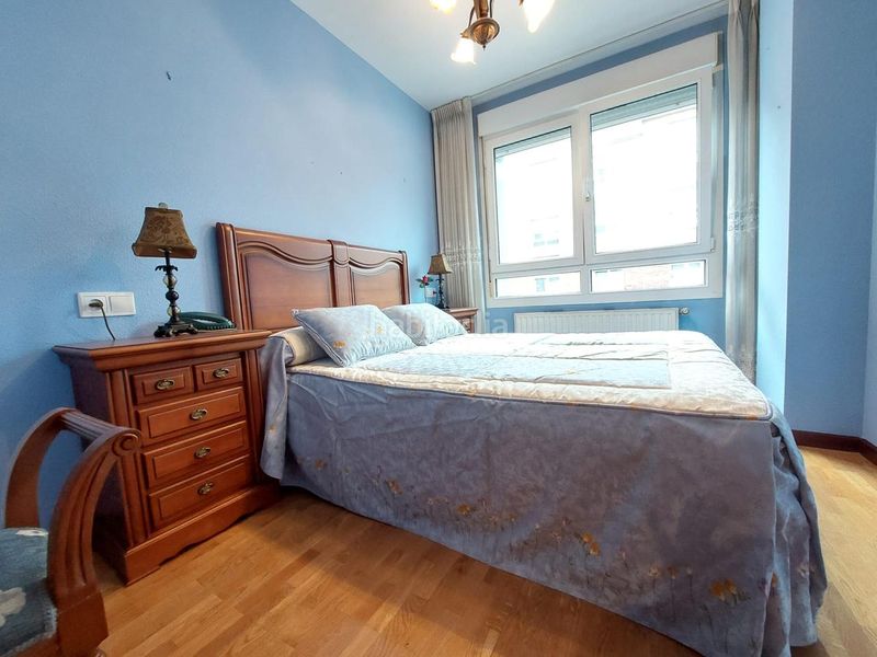 Foto c1d5aa62-0dc6-4f50-83f8-b578e7a8f381. Pis amb calefacció aparcament a Perchera Gijón