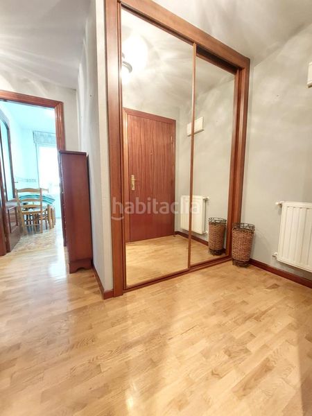 Foto d275ee07-76a1-4708-ab39-57951ea84286. Pis amb calefacció aparcament a Perchera Gijón