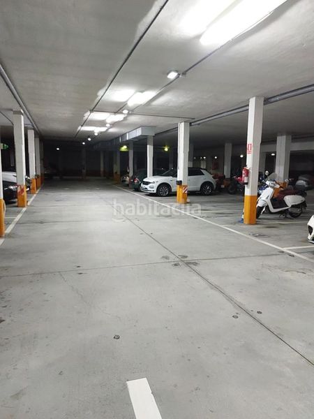 Foto d81a806f-1117-4f48-9571-6e62717d638d. Pis amb calefacció aparcament a Perchera Gijón