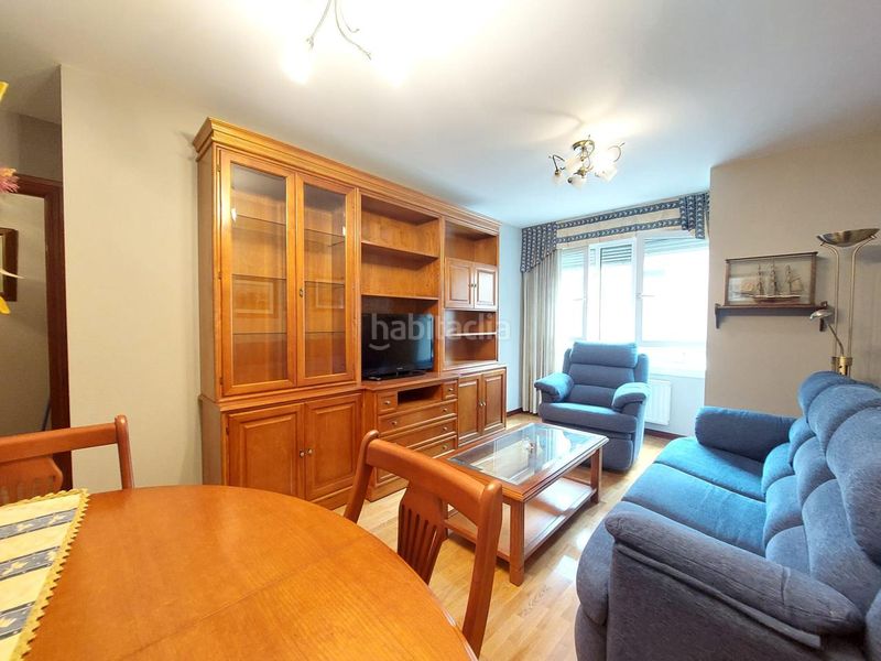 Foto eb86e9d3-f629-4868-af3e-6c3996bc40b7. Pis amb calefacció aparcament a Perchera Gijón