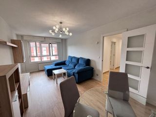 Affitto Appartamento in Contrueces. Piso en calle san juan
