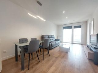 Rent Flat in Llano. Piso en río de oro