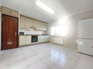 Rez-de-chaussée à Vega. Piso en la camocha