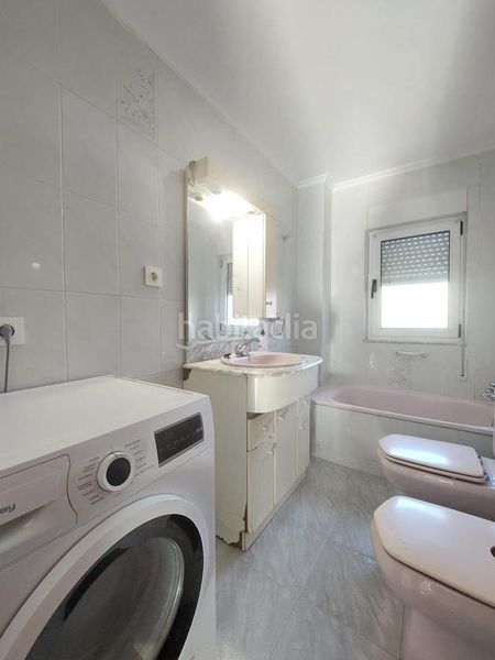 Foto 7862f696-aa91-45e9-a646-86fa364ae4cb. Planta baixa amb calefacció a Vega Gijón
