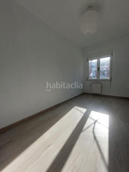 Foto c5a986ba-0003-4796-8a30-96409cecfa36. Planta baixa amb calefacció a Vega Gijón