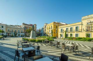 Maison à Casco Antiguo. Casa independiente en casco antiguo, badajoz