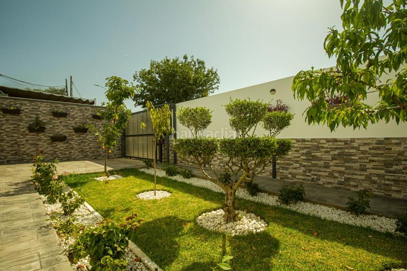 Foto 48d8e7f9-9269-408a-8ee3-b0e495844066. Chalet con riscaldamento parcheggio piscina in Avenida Elvas Badajoz