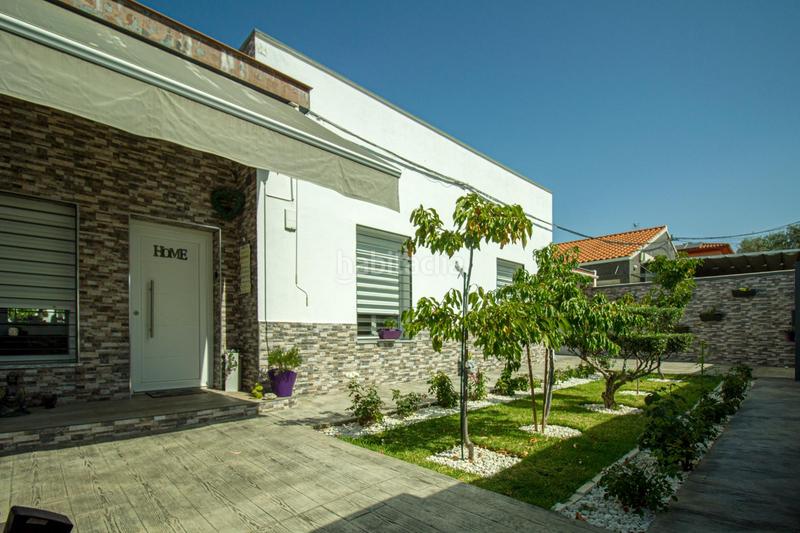 Foto 49da5275-2b76-424b-973b-37acde359492. Chalet con riscaldamento parcheggio piscina in Avenida Elvas Badajoz